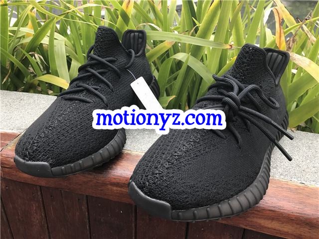 Adidas Yeezy Boost 350 V2 Triple Black